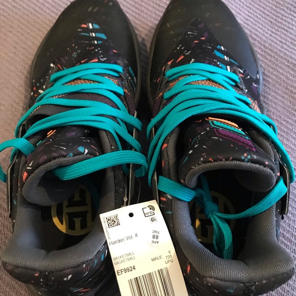 HARDEN VOL. 4 SHOES Never Worn - Picture 4 of 7